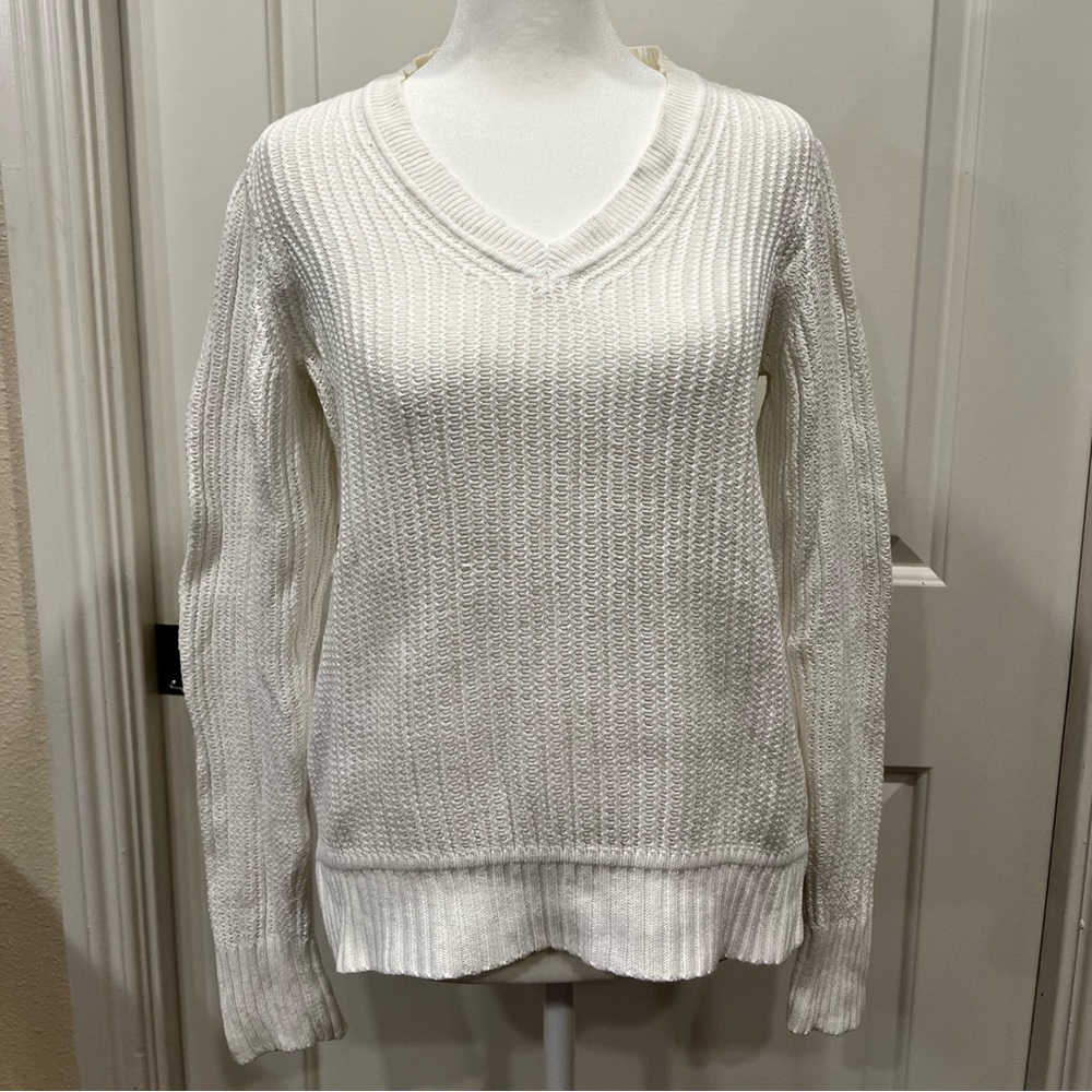 Jcrew White Crochet Summer Weight V Neck Sweater Size Small